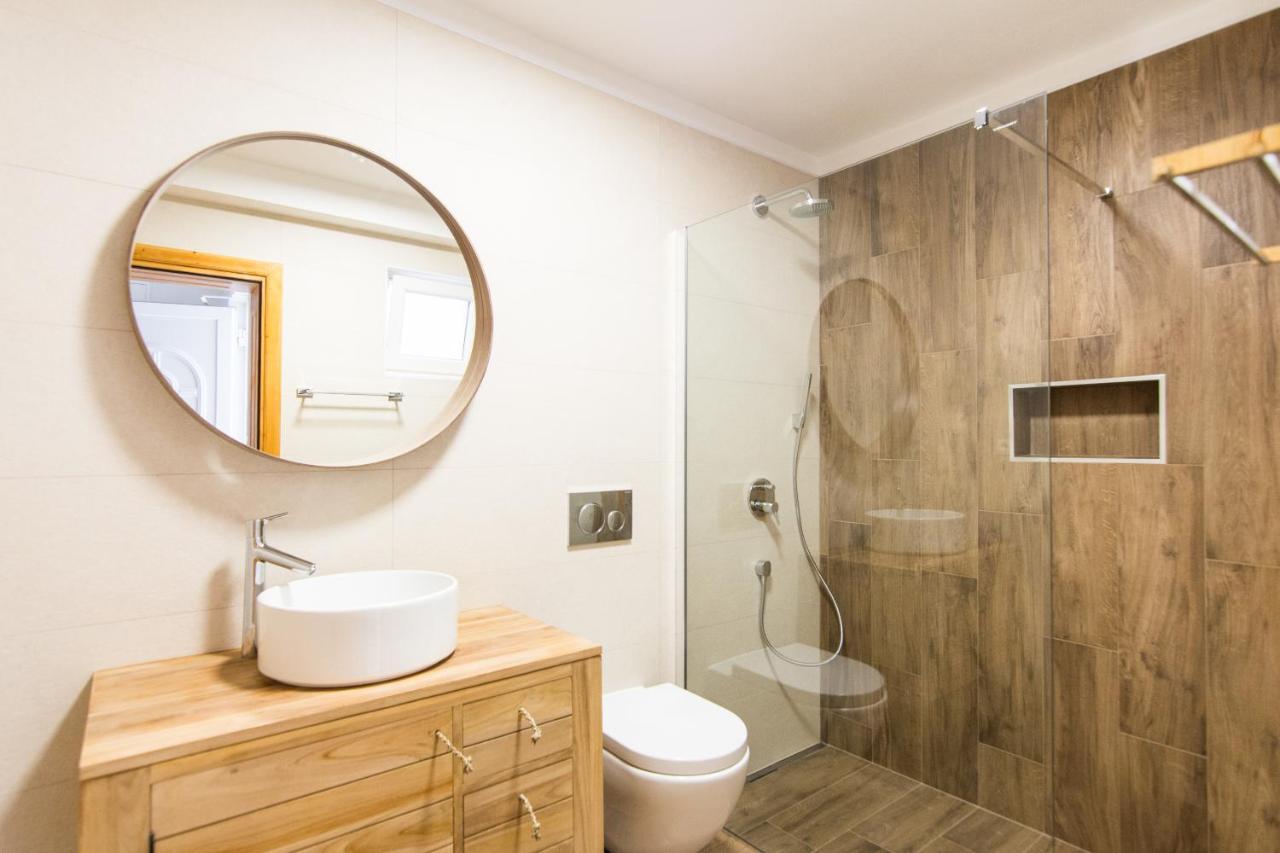 Apartments Basilea Biograd Na Moru Eksteriør billede