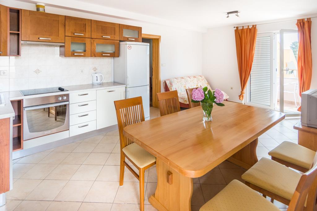 Apartments Basilea Biograd Na Moru Værelse billede